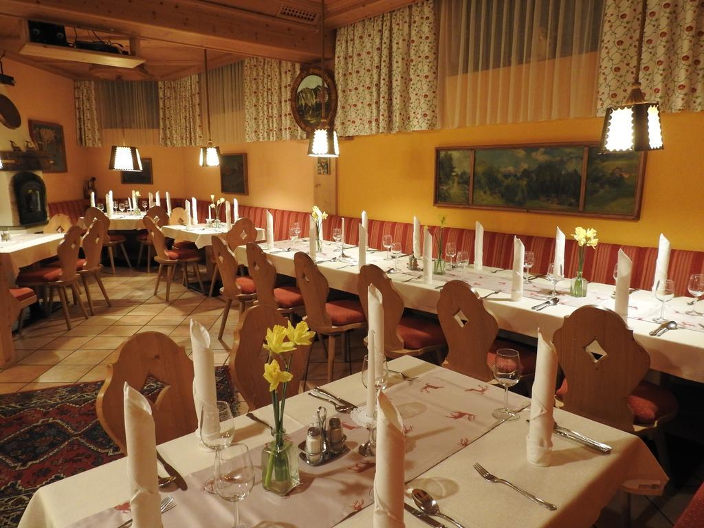 Gasthof Piburger See Hotel Oetz Buitenkant foto