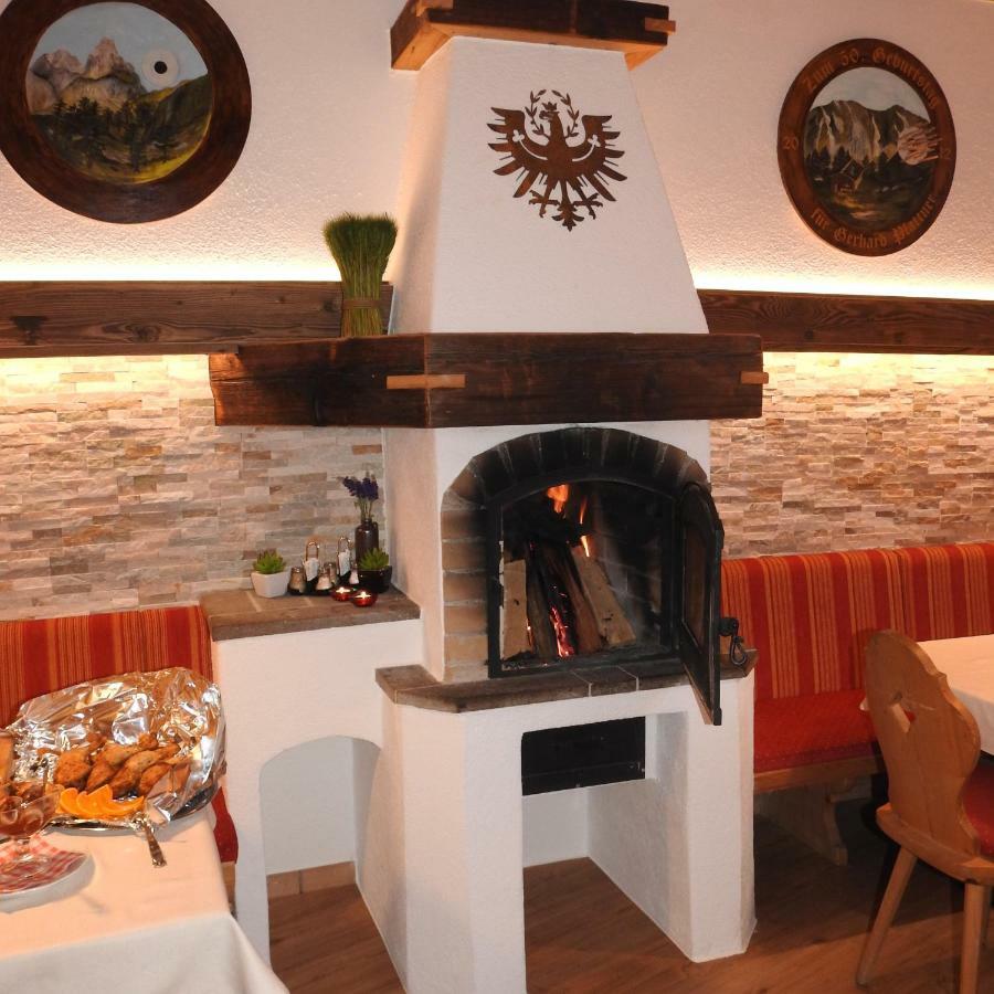 Gasthof Piburger See Hotel Oetz Buitenkant foto